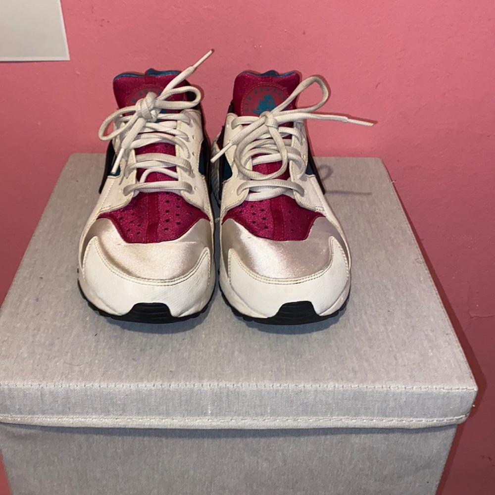 Nike Air Huarache white blue purple  sneakers